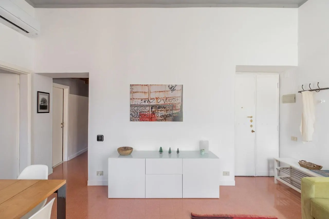Apartment Iflat Clementina Top Of The Hill Rome Italy